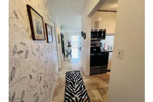 2812 S Garden Drive 202, Lake Worth, FL 33461 Sold 03/14/25
