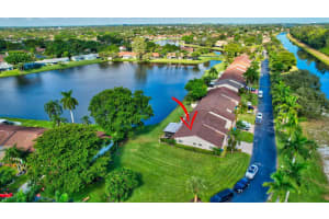 31 Mayfair Lane, Boynton Beach, FL 33426 Sold 03/20/25