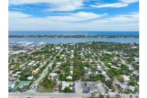 3608 Broadway Way, West Palm Beach, FL 33407 - MLS#R11040848