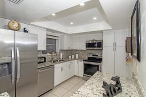 1411 Crestwood Boulevard, Lake Worth Beach, FL 33460 Sold 04/08/25