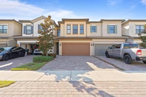 8294 Cadre Noir Road, Lake Worth, FL 33467 Sold 02/27/25
