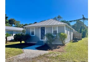 3535 3rd Street, Vero Beach, FL 32968 Sold 01/10/25
