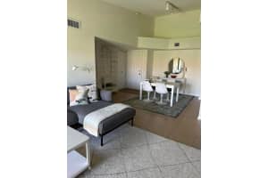 157 Yachtt Club Way 308, Hypoluxo, FL 33462 - MLS#R11040880