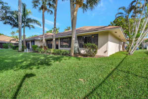 1 S Lakeshore Drive, Hypoluxo, FL 33462 Sold 06/27/25