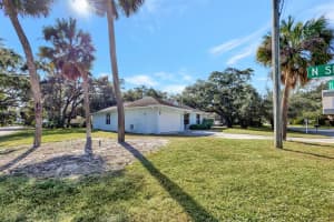 2292 Flamingo Road, Palm Beach Gardens, FL 33410 Sold 03/17/25