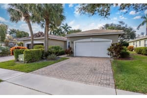 10608 Royal Caribbean Circle, Boynton Beach, FL 33437 Sold 01/17/25