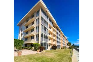 750 NE Spanish River Boulevard 2030, Boca Raton, FL 33431 Sold 04/17/25