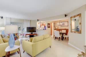 3590 Via Poinciana 112, Lake Worth, FL 33467 Sold 06/05/25