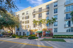 720 S Sapodilla Avenue 413, West Palm Beach, FL 33401 Sold 04/30/25