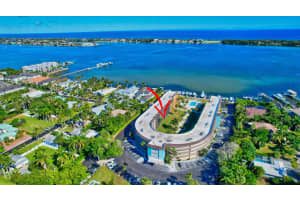 2424 N Federal Highway 109, Boynton Beach, FL 33435 Sold 04/11/25