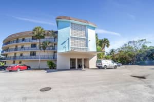 2424 N Federal Highway 109, Boynton Beach, FL 33435 Sold 04/11/25