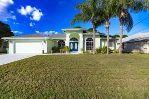 425 SW Dahled Avenue, Port Saint Lucie, FL 34953 Sold 02/26/25