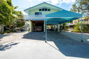 144 Dove Avenue, Tavernier