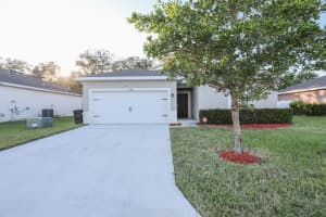 5206 Oakland Lake Circle, Fort Pierce, FL 34951 Sold 02/28/25