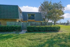 2419 24th Way, West Palm Beach, FL 33407 Sold 08/08/25