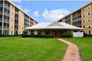 308 Golfview Road Ph02, North Palm Beach, FL 33408 Sold 01/31/25