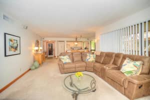 135 Brackenwood Road, Palm Beach Gardens, FL 33418 - MLS#R11041249