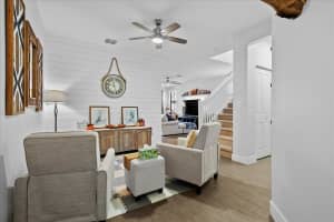 6013 Pine Tree Way, Palm Beach Gardens, FL 33410 Sold 03/03/25