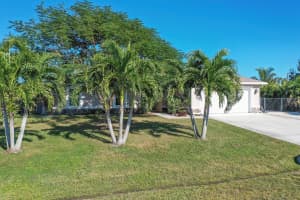 125 SW Oakland Avenue, Port Saint Lucie, FL 34953 Sold 04/14/25