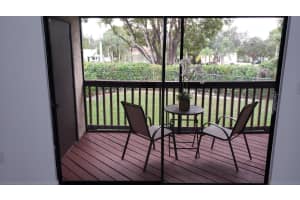 104 Lakeview Drive E, Royal Palm Beach, FL 33411 Sold 02/26/25