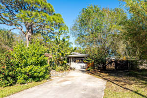 706 Cory Campbell Road, Fort Pierce, FL 34982 Sold 03/10/25