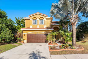 1728 SW 108th Way, Davie, FL 33324 Sold 03/07/25