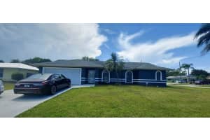 2514 SE Jason Place, Port Saint Lucie, FL 34952 - MLS#R11041470