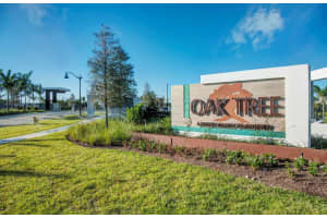 2325 Rollingwood Court, Oakland Park