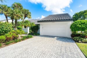 33 Windsor Drive, Boynton Beach, FL 33436 Sold 02/28/25