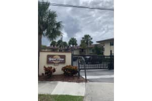 2050 Oleander Boulevard 3204, Fort Pierce, FL 34950 - MLS#R11041522