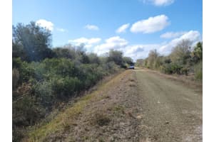 21815 NW 276th Street, Okeechobee, FL 34972 Sold 12/31/24