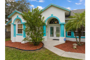 7705 Banyan Street, Fort Pierce, FL 34951 Sold 03/28/25