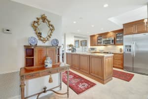 6620 Boca Del Mar Drive 701, Boca Raton, FL 33433 Sold 05/01/25
