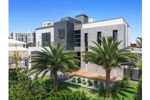 1650 E Terra Mar Drive, Lauderdale By The Sea