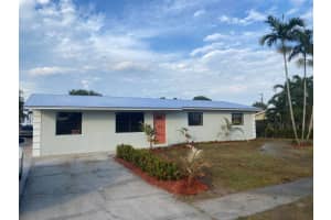 320 W 21st Street, Riviera Beach, FL 33404 Sold 01/17/25