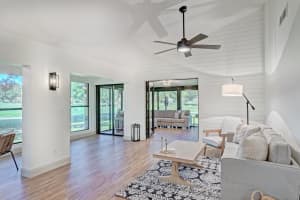 24 Ironwood Way N, Palm Beach Gardens, FL 33418 - MLS#R11041791