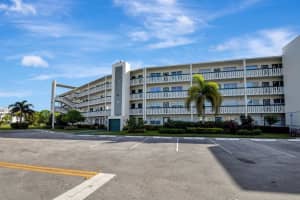 2090 Oakridge U 2090, Deerfield Beach, FL 33442 Sold 02/04/25