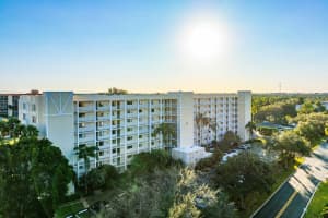7290 Kinghurst Drive 701, Delray Beach, FL 33446 Sold 01/17/25