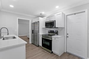1009 SW 18th Street, Boynton Beach, FL 33426 Sold 02/19/25