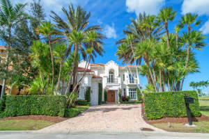 110 SE Via San Ramone, Port Saint Lucie, FL 34984 Sold 01/17/25