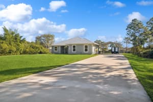 5458 Silver Oak Drive, Fort Pierce, FL 34982 Sold 02/05/25
