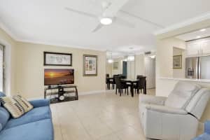 302 Sheffield M M, West Palm Beach, FL 33417 Sold 04/01/25