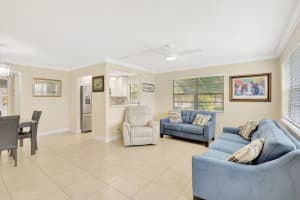 302 Sheffield M M, West Palm Beach, FL 33417 Sold 04/01/25