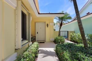 325 Leeward Drive, Jupiter, FL 33477 Sold 04/24/25