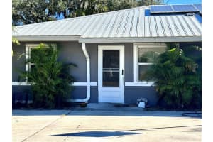 1422 SW 19th Terrace, Okeechobee, FL 34974 Sold 04/30/25