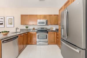 48 SE Sedona Circle 202, Stuart, FL 34994 Sold 01/24/25