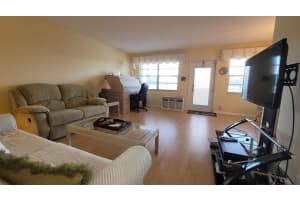 250 Wellington H, West Palm Beach, FL 33417 Sold 01/07/25