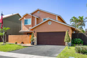 940 Sw 96th Avenue, Pembroke Pines