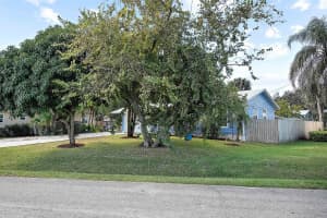 5792 SE Cable Drive, Stuart, FL 34997 Sold 02/06/25