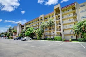 3755 Via Poinciana 413, Lake Worth, FL 33467 Sold 05/28/25